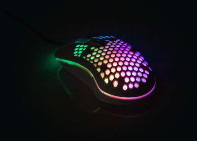 YENKEE YMS 3030BK SHOTGUN Myš herní USB