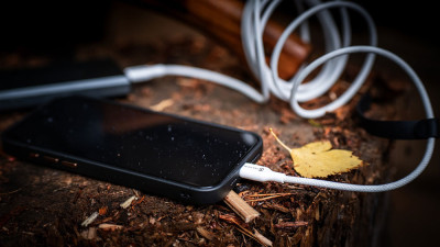 Tactical Stitch Thread Cable USB-A/Lightning 1m Wh