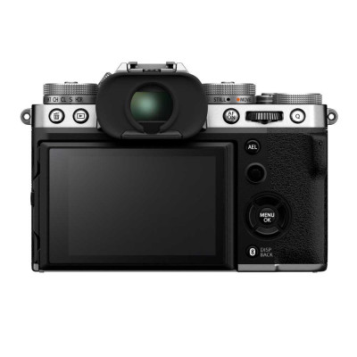 FujiFilm X-T5 body silver