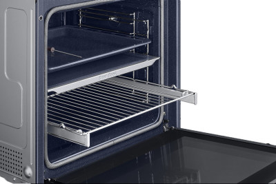 Vestavná trouba Samsung NV7B4455UAB/U3