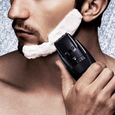 Panasonic ER-GB43 pánský zastřihovač vousů