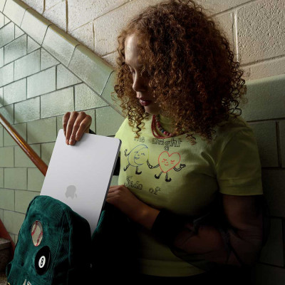 MacBook Air 15" M5 10-CPU/10-GPU/24GB/1TB/CZ/MID