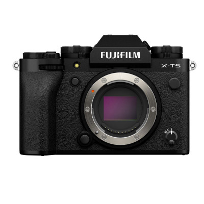 FujiFilm X-T5 body black