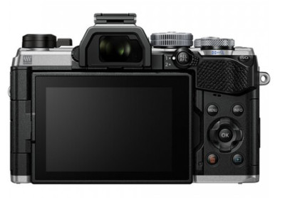 Olympus OM-5 body silver M.Zuiko Digital 12-40mmII