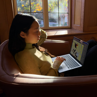 MacBook Air 13" M5 10-CPU/10-GPU/24GB/1TB/CZ/STL