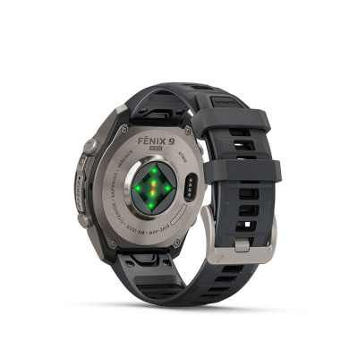 Garmin fenix 9 Pro inReach 47mm Titanium/Graphite Sport Band