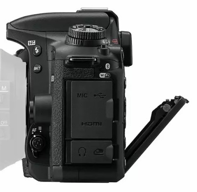 Nikon D7500 body