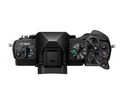 Olympus E-M10 Mark IV 14-150 černý