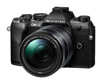 Olympus OM-5 II body black Zuiko Digital 14-150mm f/4-5,6