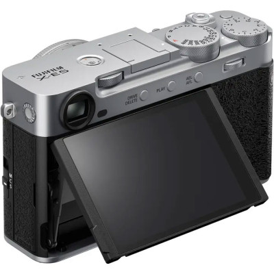 FujiFilm X-E5 body silver
