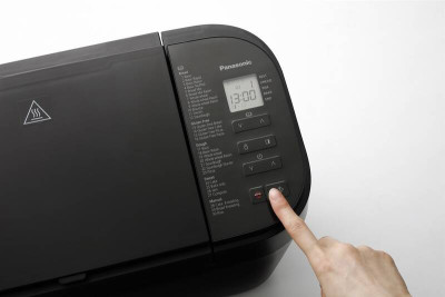 Panasonic SD-R2530 pekárna černá