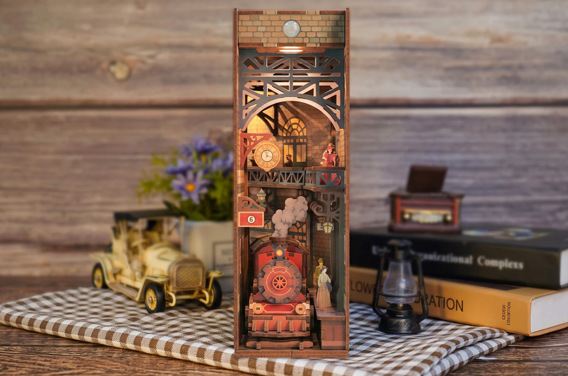 3D dřevěná Stavebnice Tonecheer The Steam Age