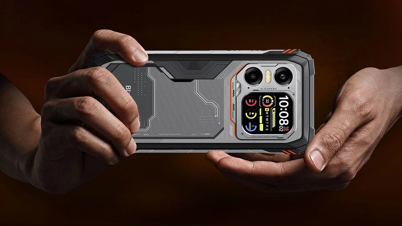 Odolný mobilní telefon Aligator Blackview Xplore 1, displej a druhá obrazovka