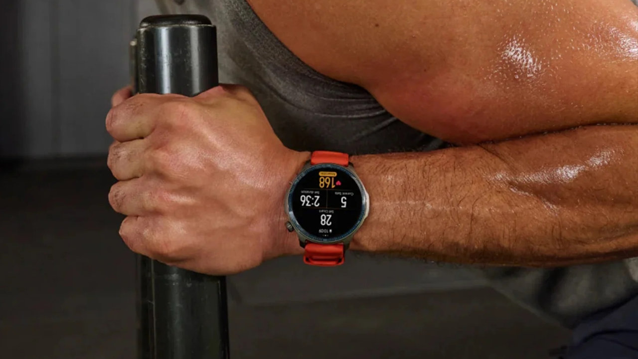Chytré hodinky Amazfit Active Max, výdrž a nabíjení