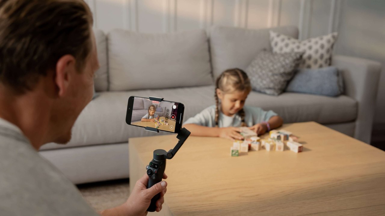 Stabilizátor pro mobilní telefony DJI Osmo Mobile 8, 360st gimbal
