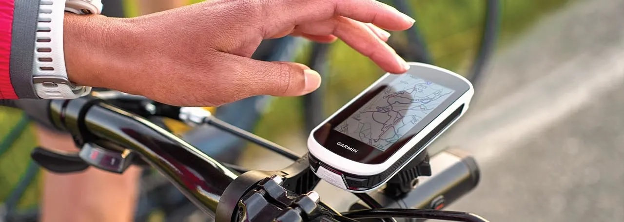 Mapový GPS cyklopočítač Garmin Edge Explore 2, displej