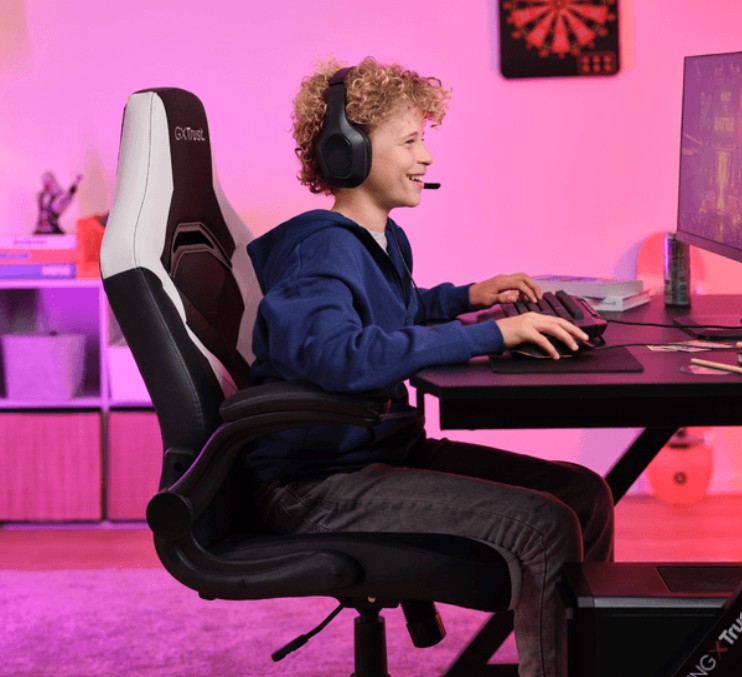 Herní židle TRUST GXT703 GAMING CHAIR