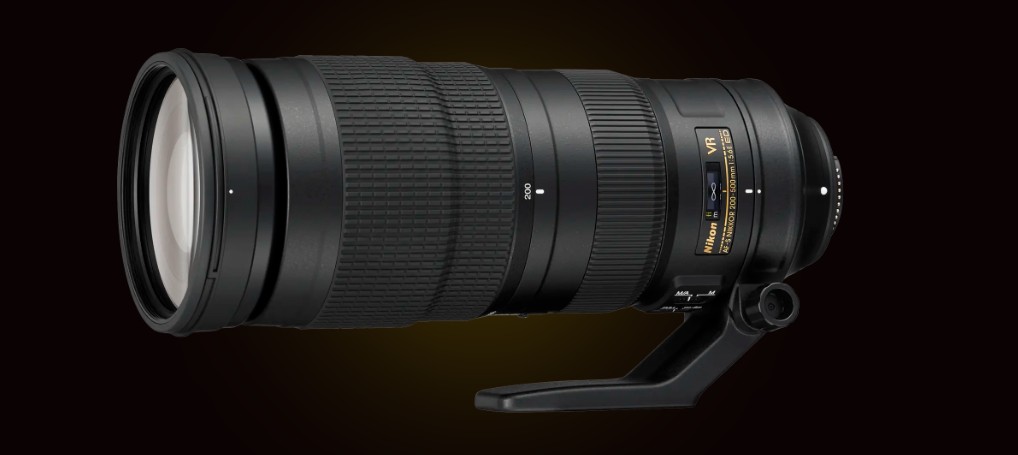 Super teleobjektiv se zoomem Nikon 200-500 mm F5.6G E AF-S ED VR