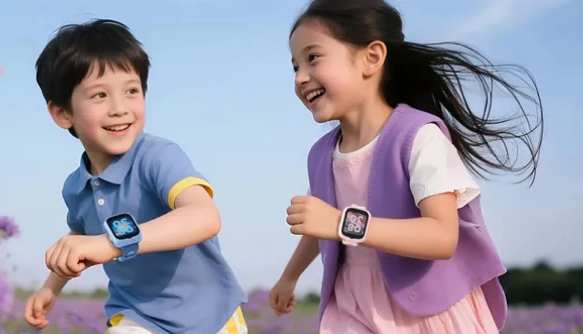 Chytré dětské hodinky TCL Movetime Family Watch 48