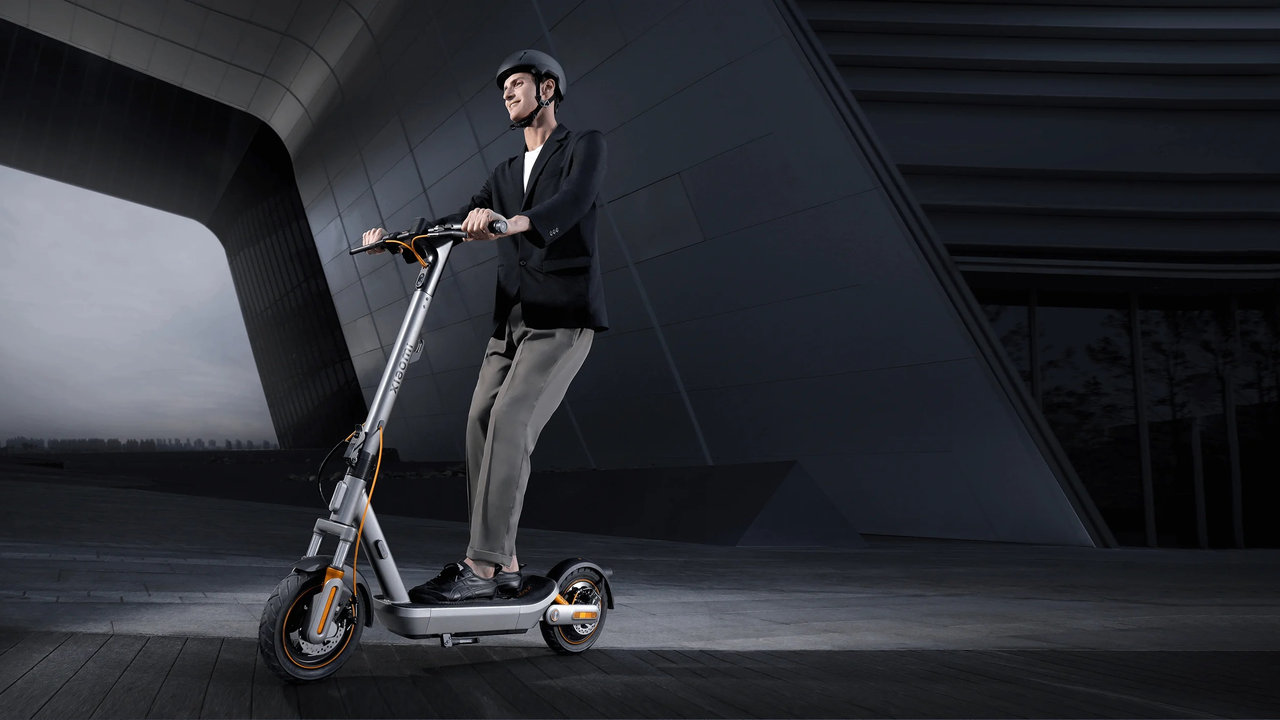 Elektrická koloběžka Xiaomi Electric Scooter 6 Max